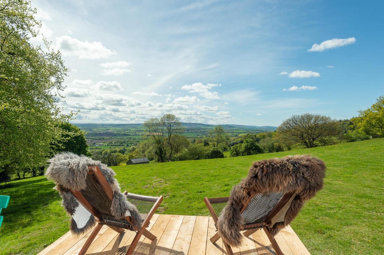 Tilbury Shepherd Huts With Hot Tubs Plus Holiday Cottages West Bagborough Екстериор снимка